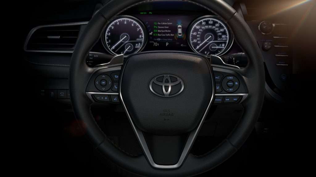 Новая Toyota Camry 2017-2018, технические характеристики, комплектация, отзывы, цена