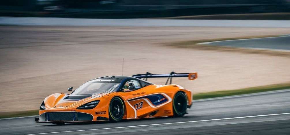 Видео-обзор McLaren 720S GT3 2019