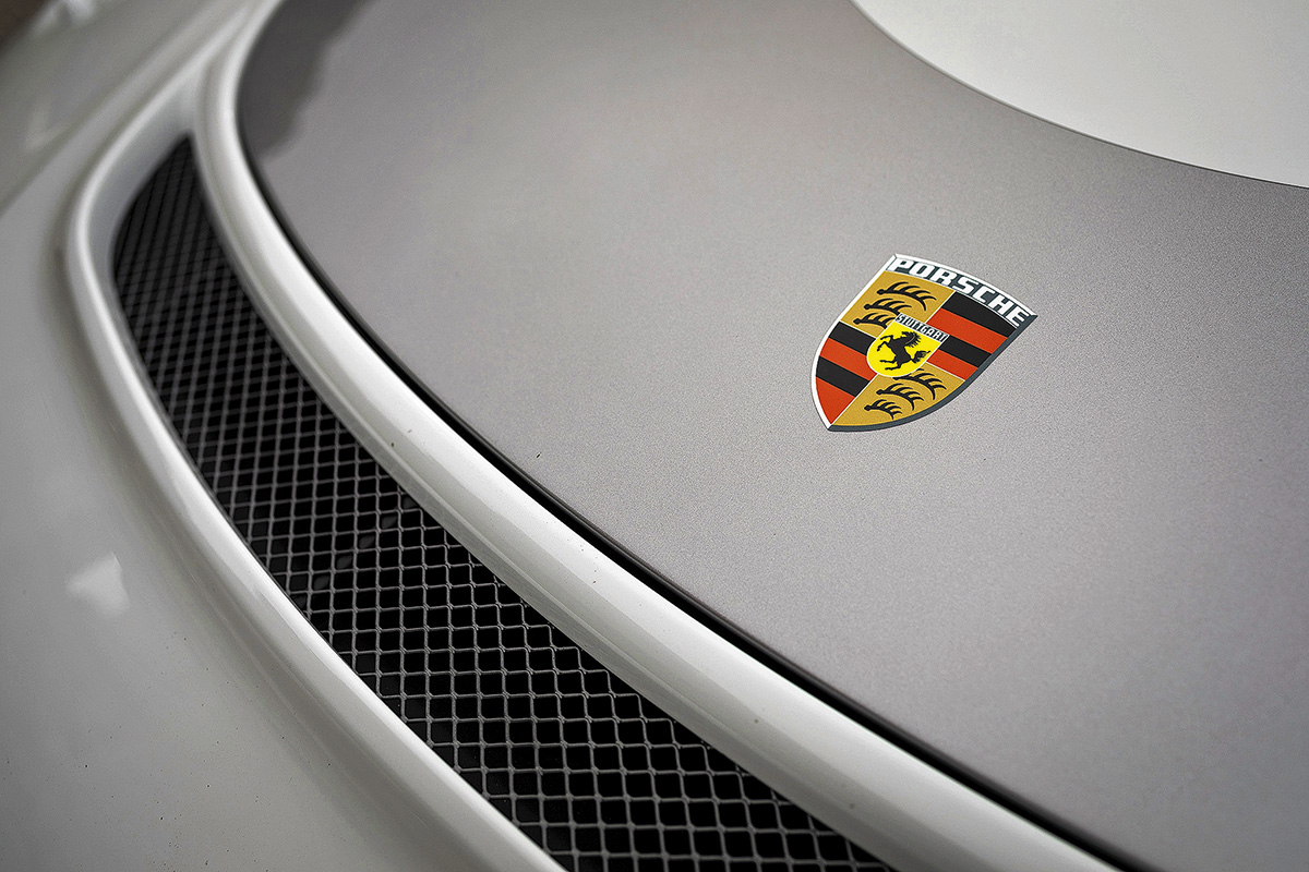 Тест-драйв Porsche 911 Speedster: как едет самый дорогой «Порше»