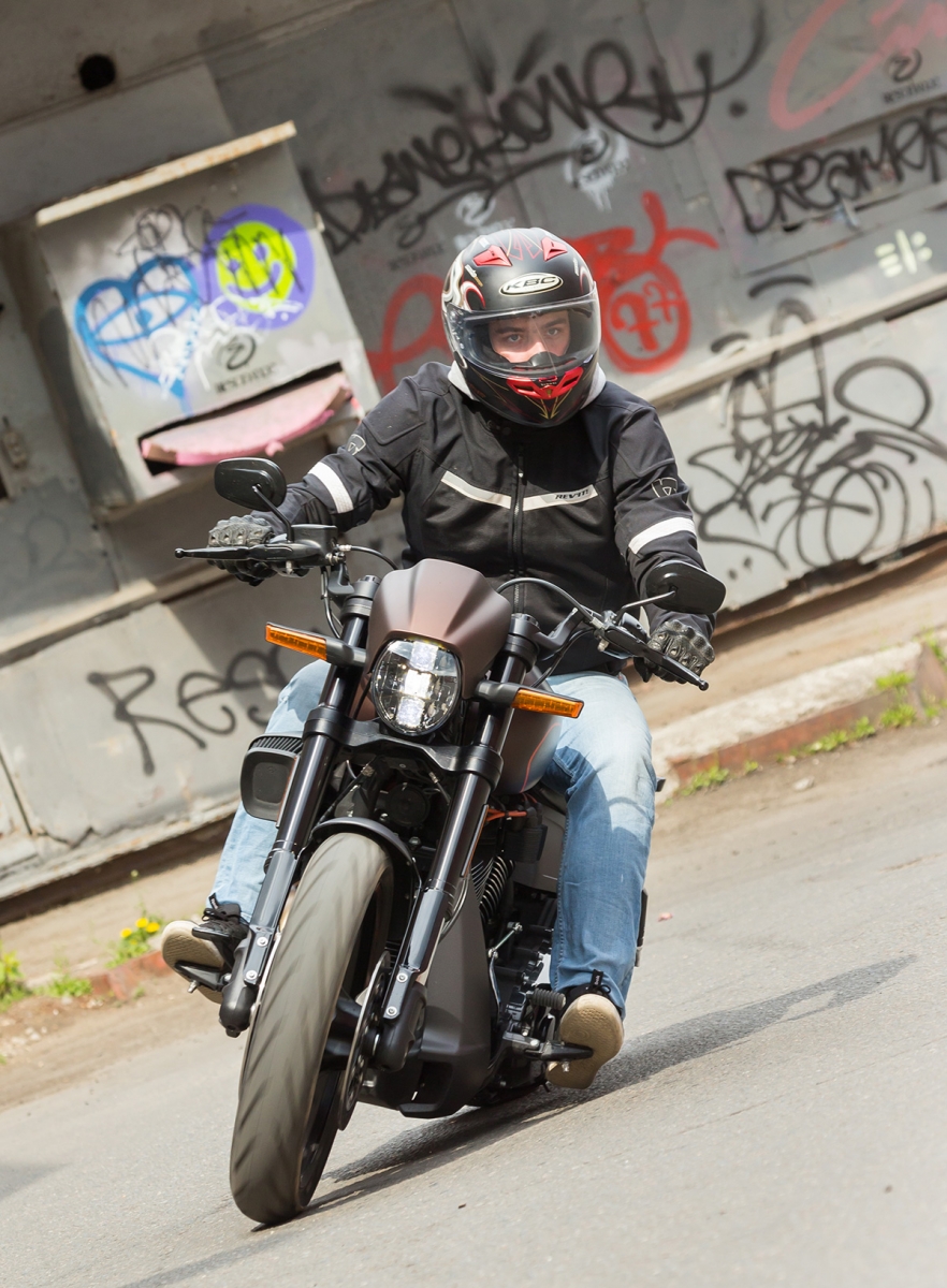 Тест Harley-Davidson FXDR 114 2019 года