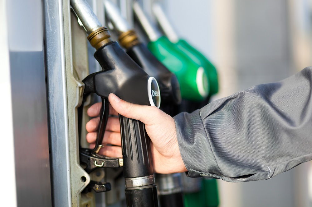 Можно ли разбавлять дизельное топливо бензином?
