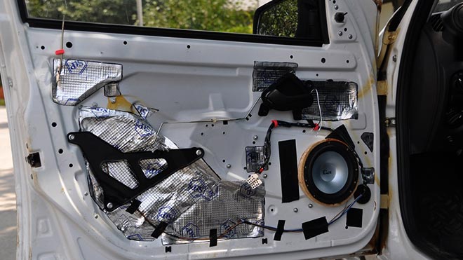 Как сделать качественную шумоизоляцию дверей автомобиля Лада Гранта